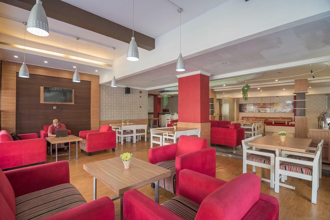 Reddoorz Near Setrasari Mall 2 Bandung Dış mekan fotoğraf