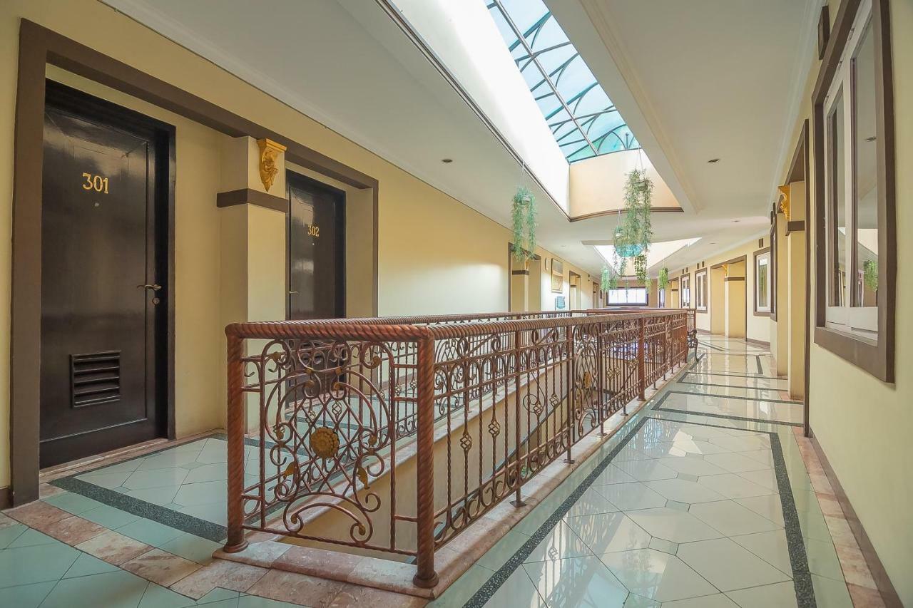 Reddoorz Near Setrasari Mall 2 Bandung Dış mekan fotoğraf