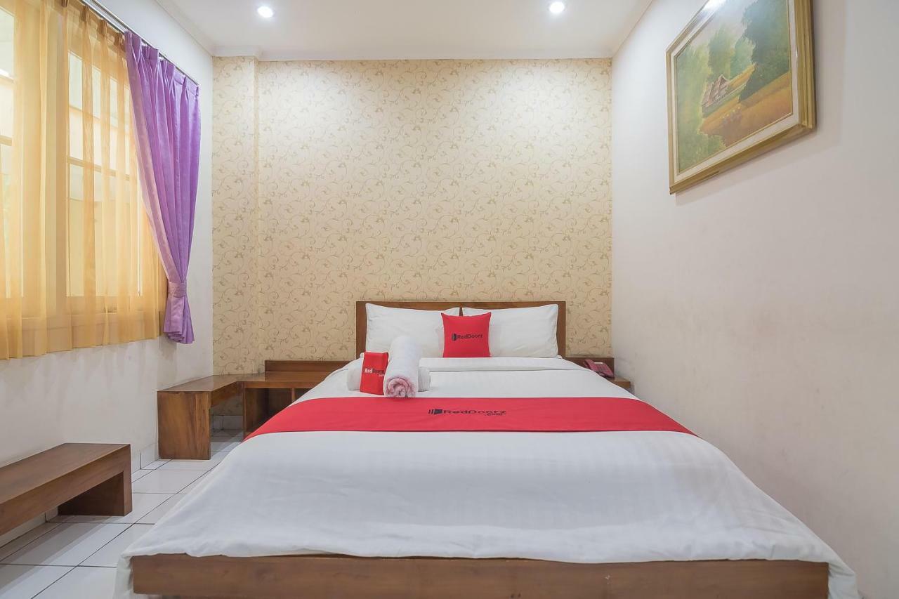 Reddoorz Near Setrasari Mall 2 Bandung Dış mekan fotoğraf