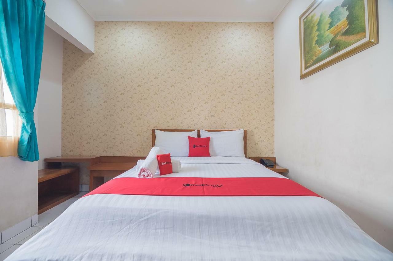 Reddoorz Near Setrasari Mall 2 Bandung Dış mekan fotoğraf