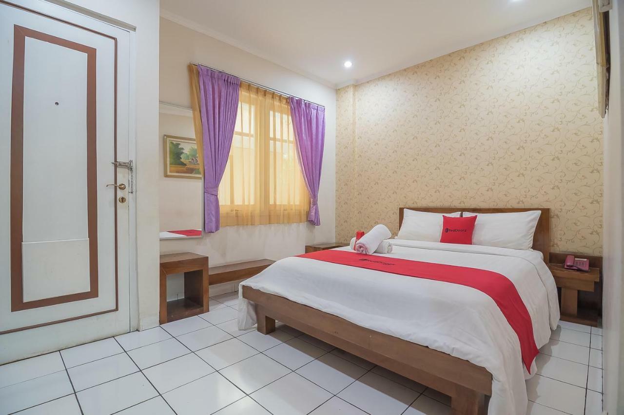 Reddoorz Near Setrasari Mall 2 Bandung Dış mekan fotoğraf
